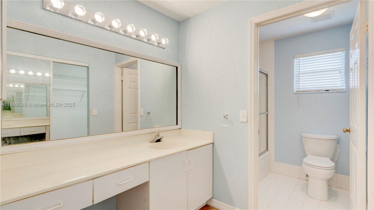 6255 Hawkes Bluff Ave, Davie, FL 33331 Photo