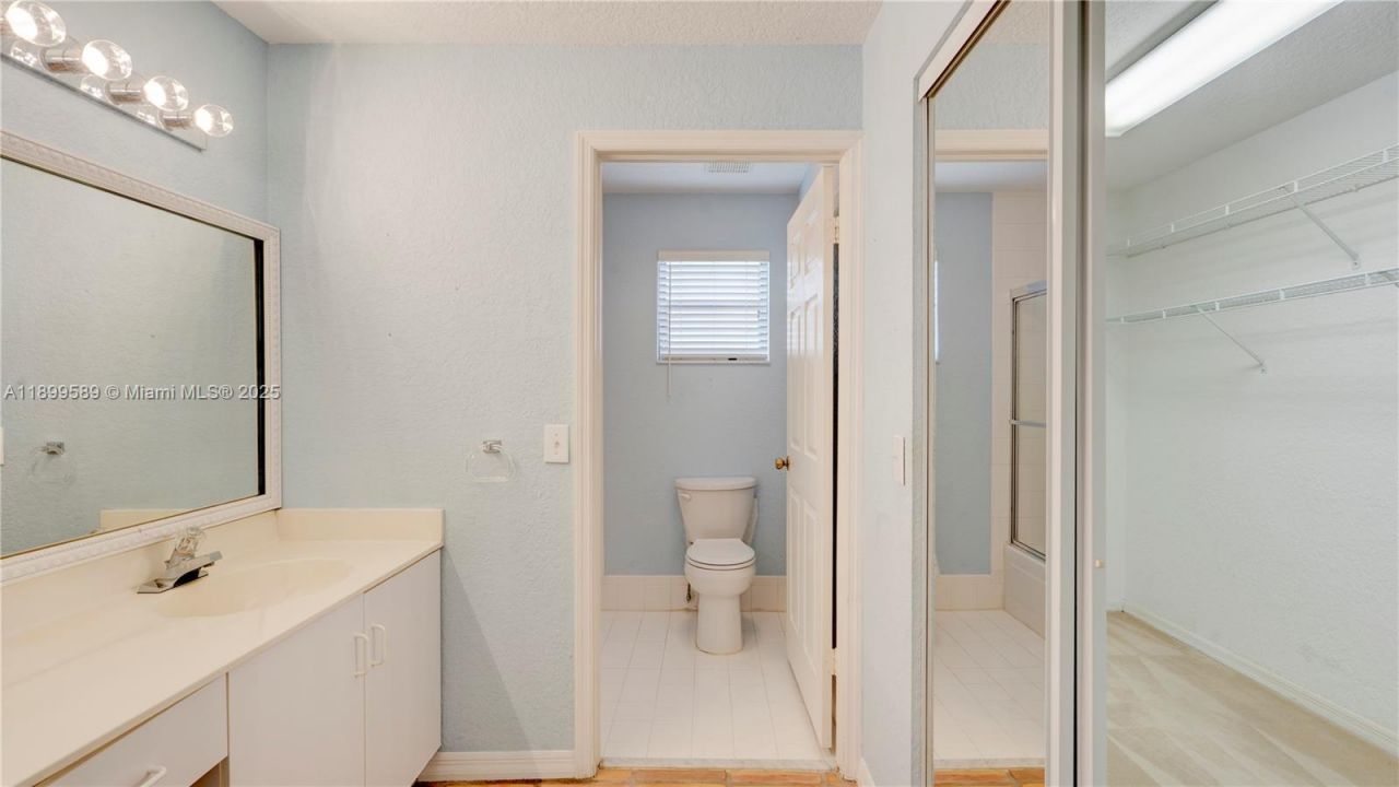 6255 Hawkes Bluff Ave, Davie, FL 33331 Photo