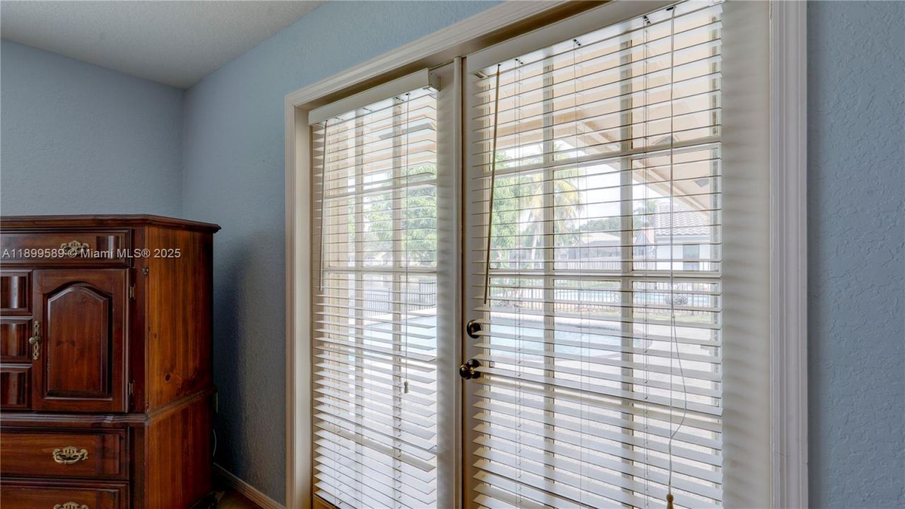 6255 Hawkes Bluff Ave, Davie, FL 33331 Photo