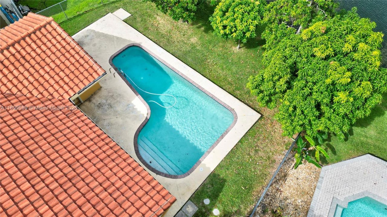 6255 Hawkes Bluff Ave, Davie, FL 33331 Photo