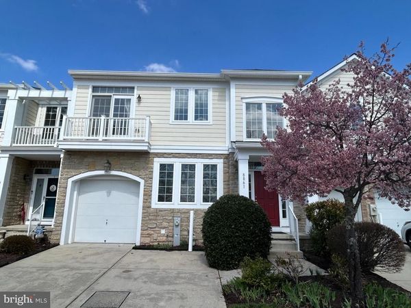 8861 SHINING OCEANS WAY, Unit 27, COLUMBIA, MD 21045