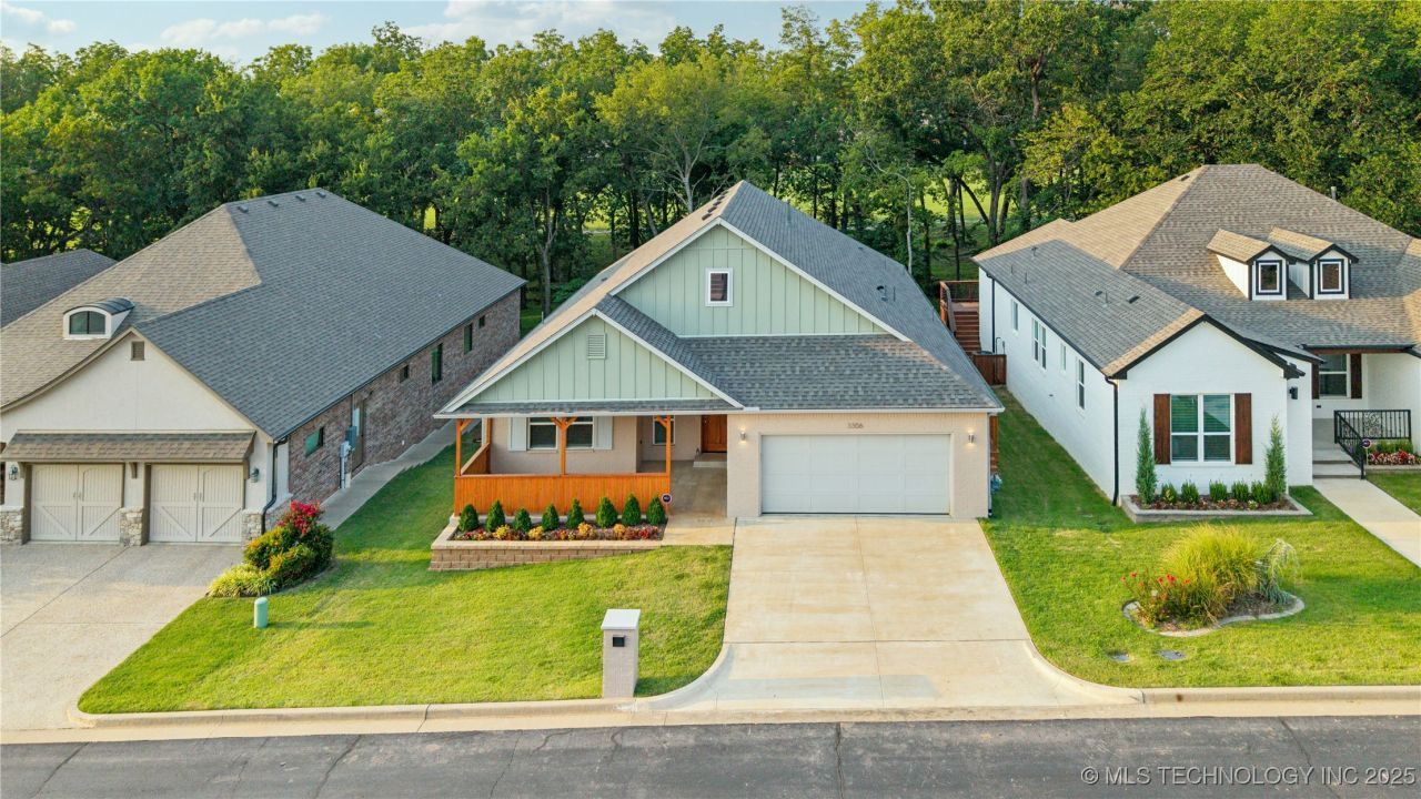 3306 Harbour Town Place, Claremore, OK 74019 Main Photo