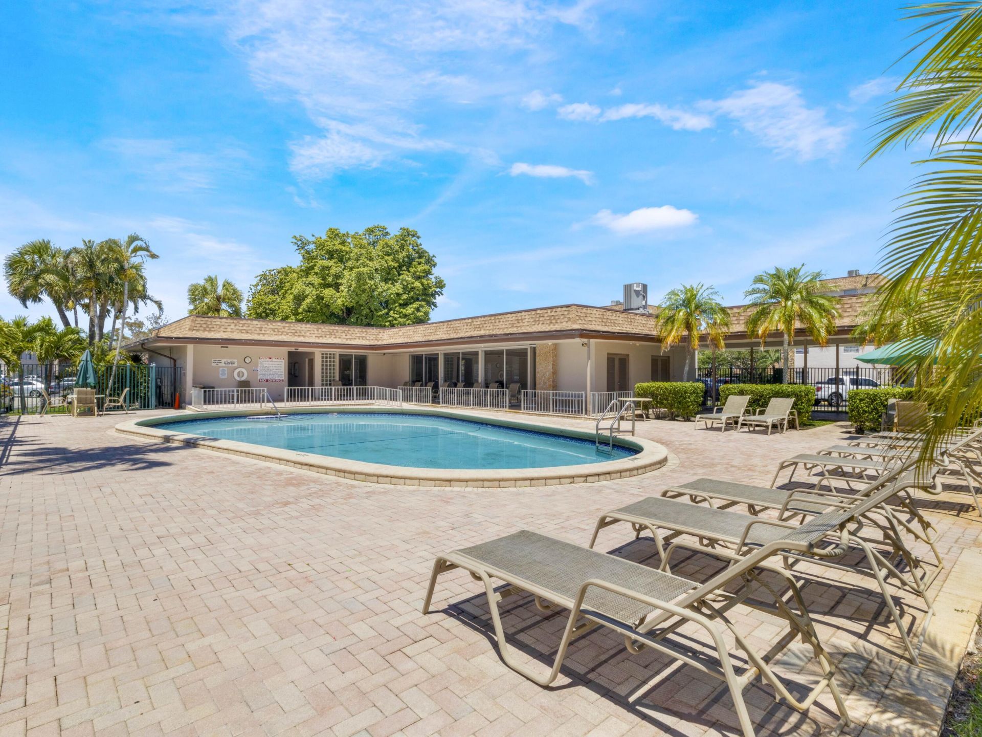 2430 SW 81st Avenue, Unit 108, Davie, FL 33324 Photo