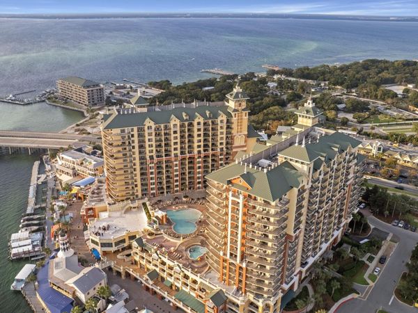 10 Harbor Boulevard, Unit W1221, Destin, FL 32541