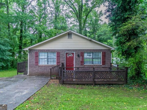 2045 Scarbrough Drive, Stone Mountain, GA 30088