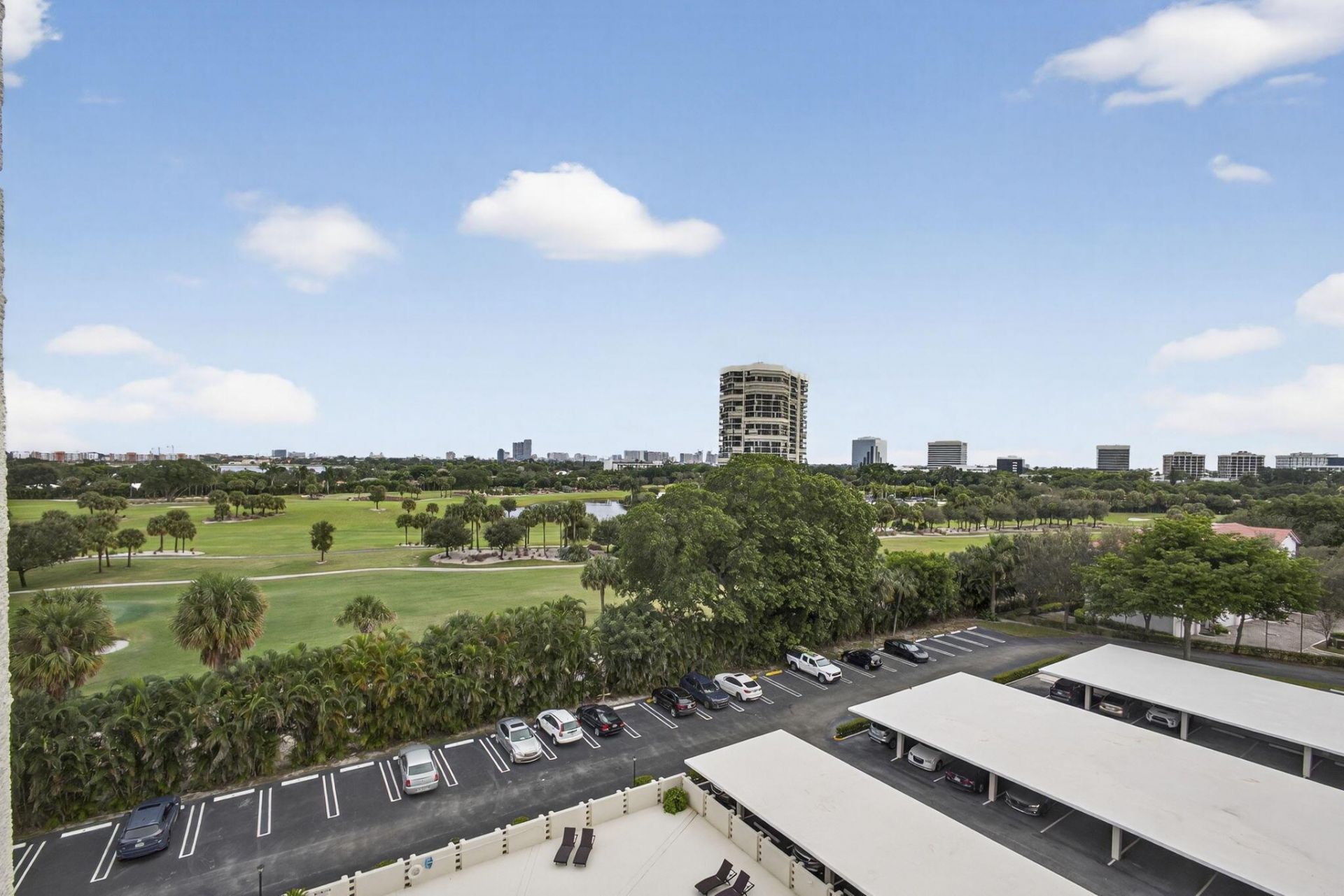 2000 Presidential Way, Unit 704, West Palm Beach, FL 33401 Photo