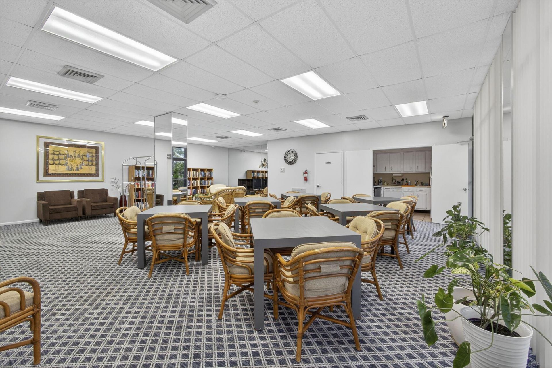 2000 Presidential Way, Unit 704, West Palm Beach, FL 33401 Photo