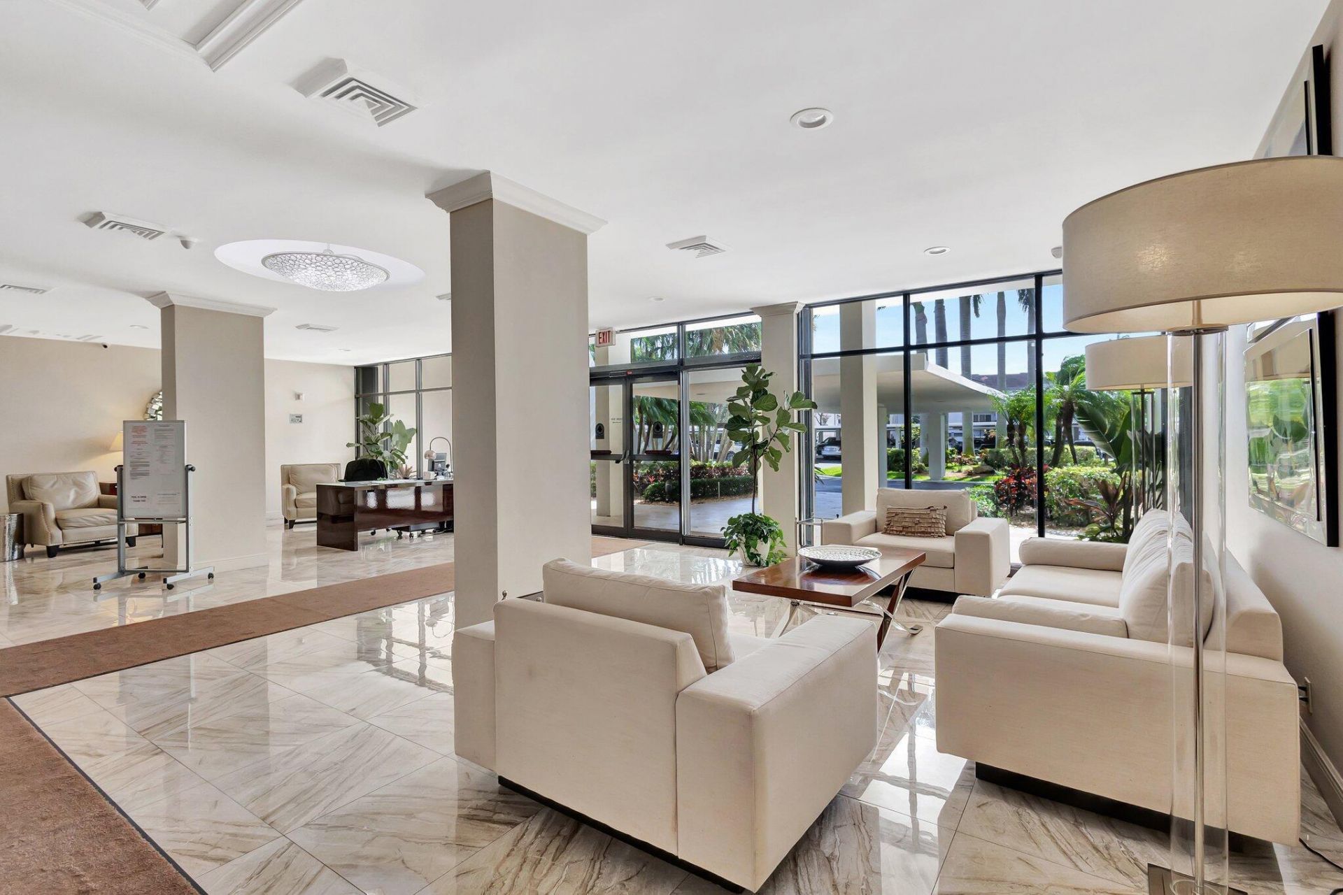 2000 Presidential Way, Unit 704, West Palm Beach, FL 33401 Photo