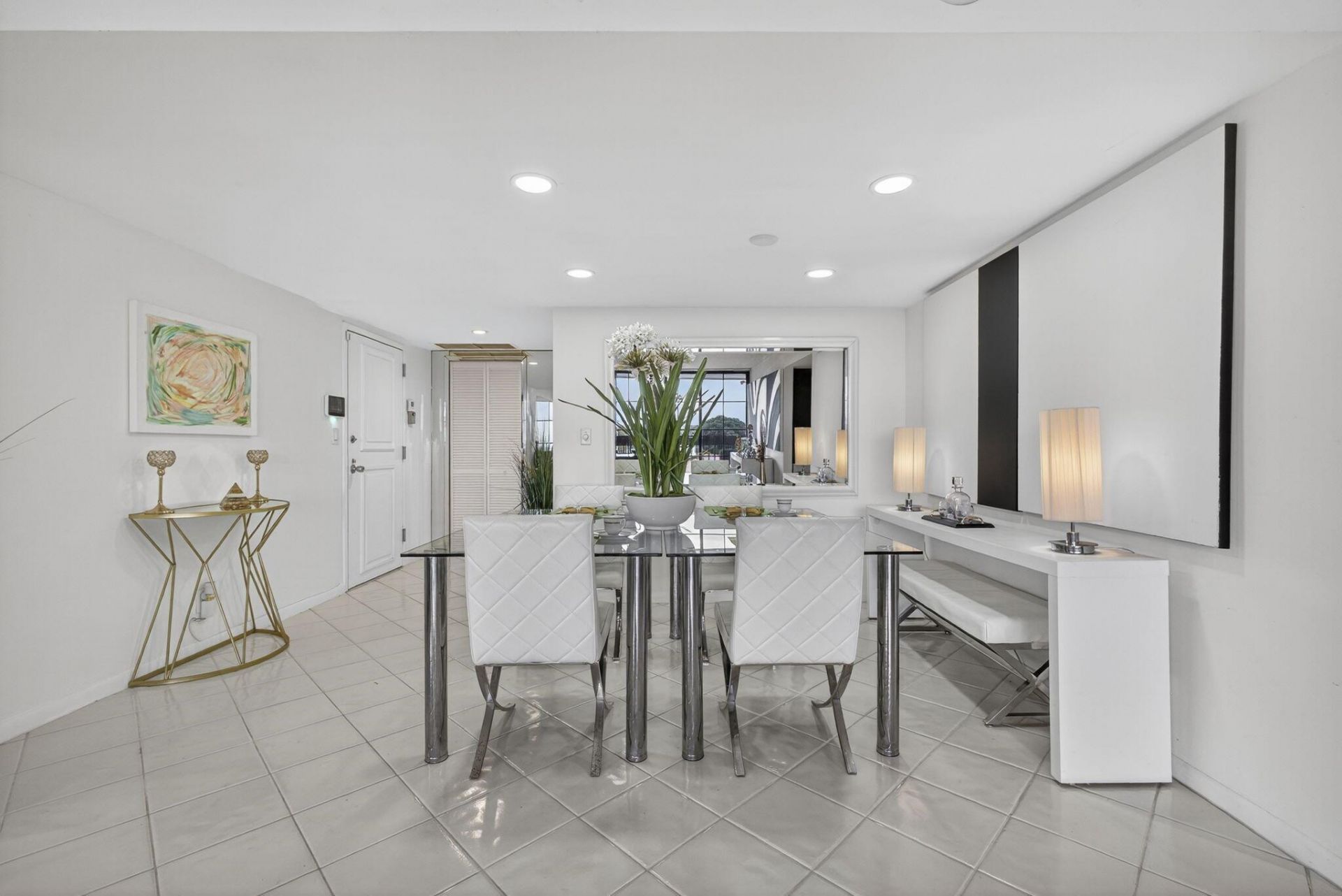 2000 Presidential Way, Unit 704, West Palm Beach, FL 33401 Photo