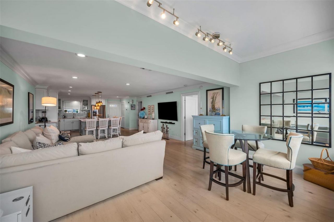 1365 Snell Isle Boulevard Ne, Unit 5D, Saint Petersburg, FL 33704 Photo