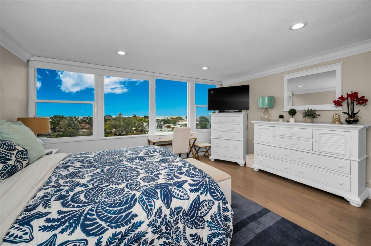 1365 Snell Isle Boulevard Ne, Unit 5D, Saint Petersburg, FL 33704 Photo