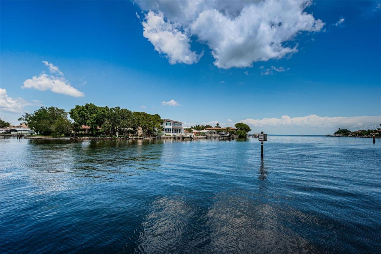 1365 Snell Isle Boulevard Ne, Unit 5D, Saint Petersburg, FL 33704 Photo