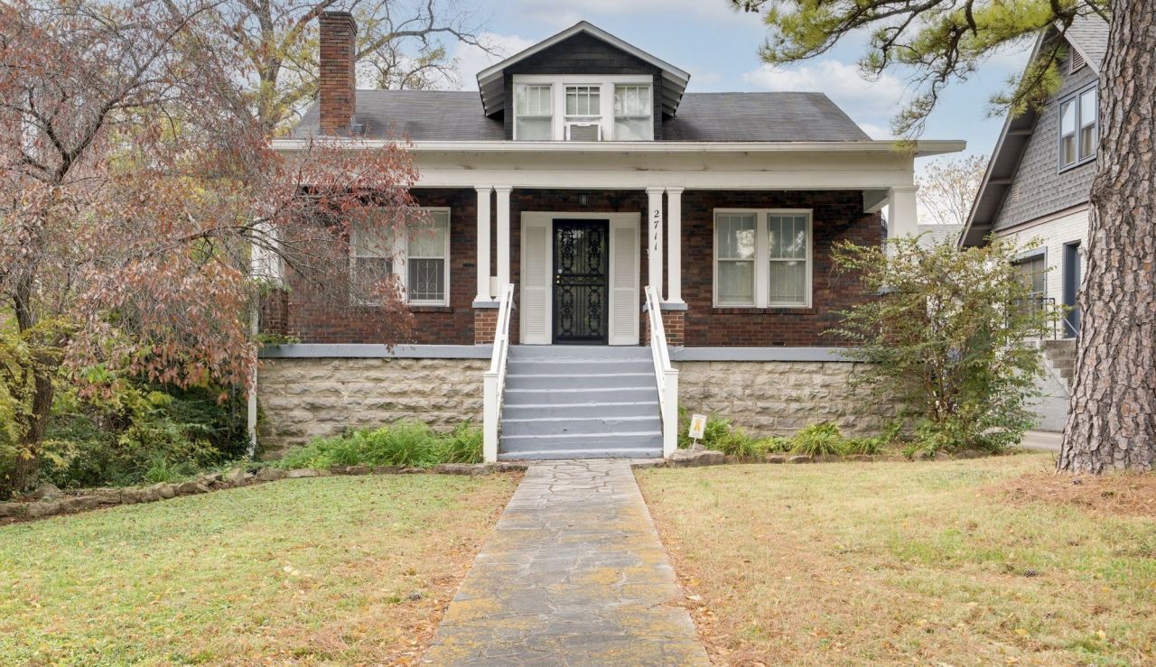 2711 Belmont Blvd, Nashville, TN 37212 Main Photo