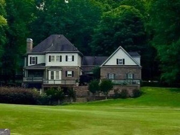 3 Club Drive, Newnan, GA 30263