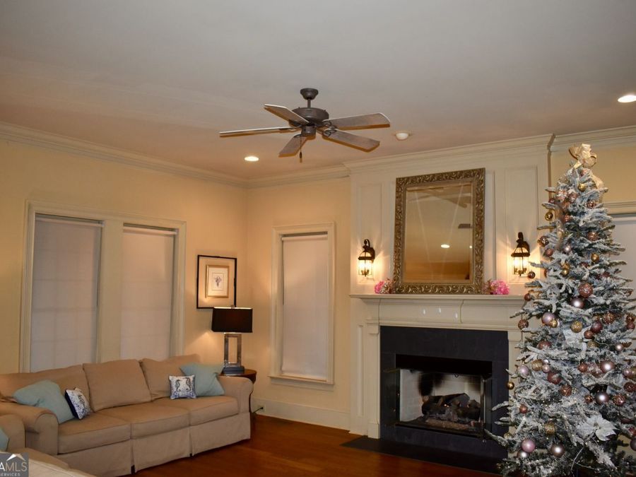 Property Image 38
