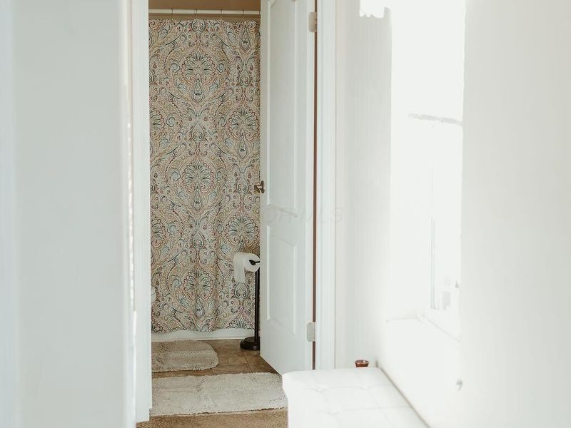 6244 London groveport Road, Unit 8, Grove City, OH 43123 Photo 7