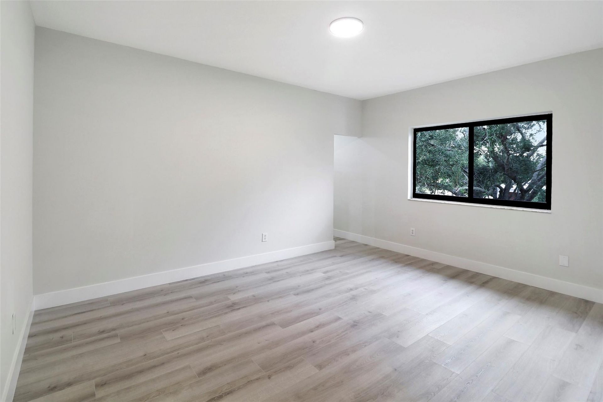 10303 SW 26th Street, Davie, FL 33324 Photo