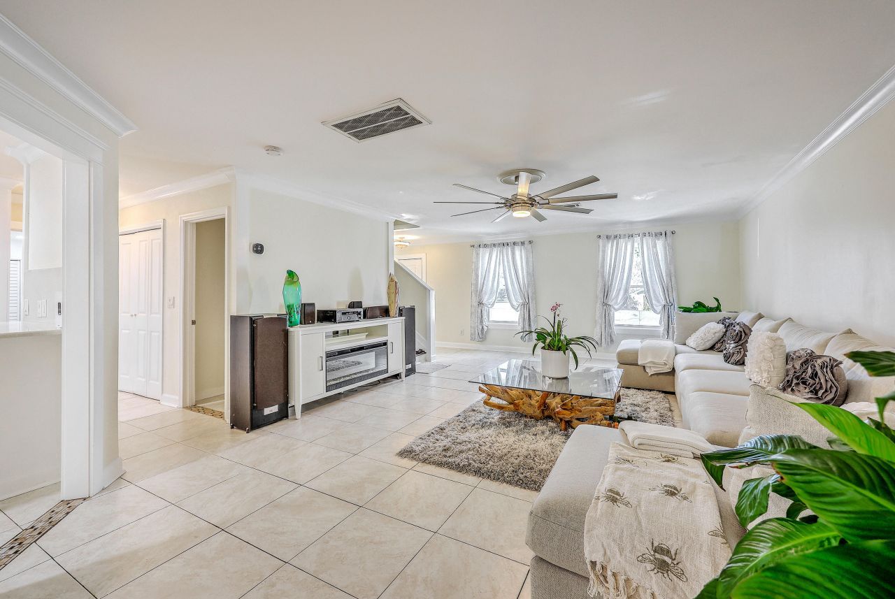 7950 New Ryder Road Photo 6