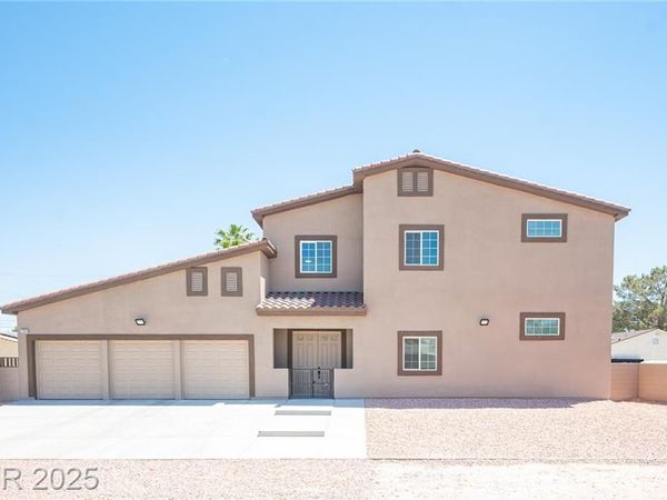 2334 N Michael Way, Las Vegas, NV 89108