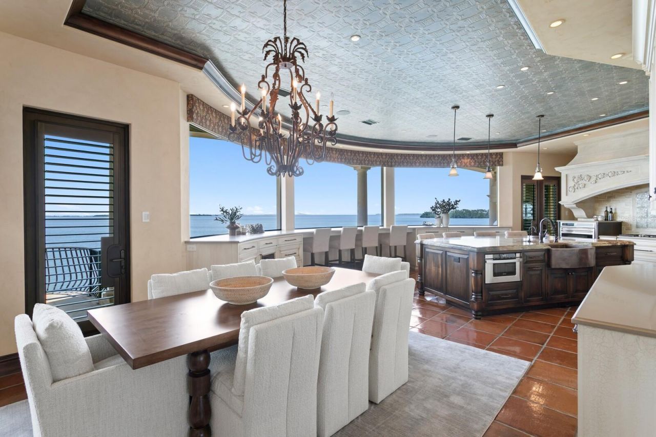 100 Sands Point Drive, Tierra Verde, FL 33715 Photo