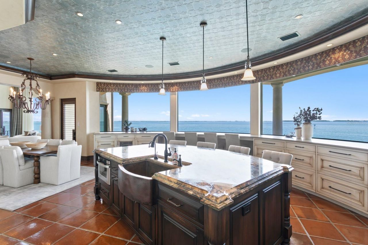 100 Sands Point Drive, Tierra Verde, FL 33715 Photo