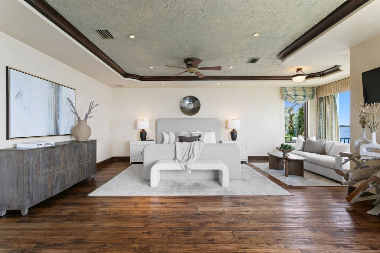 100 Sands Point Drive, Tierra Verde, FL 33715 Photo