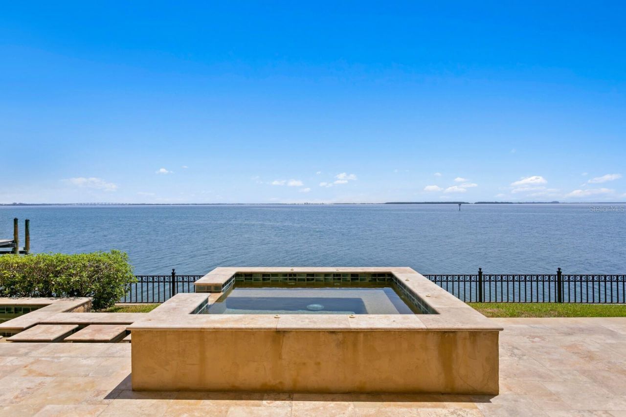 100 Sands Point Drive, Tierra Verde, FL 33715 Photo