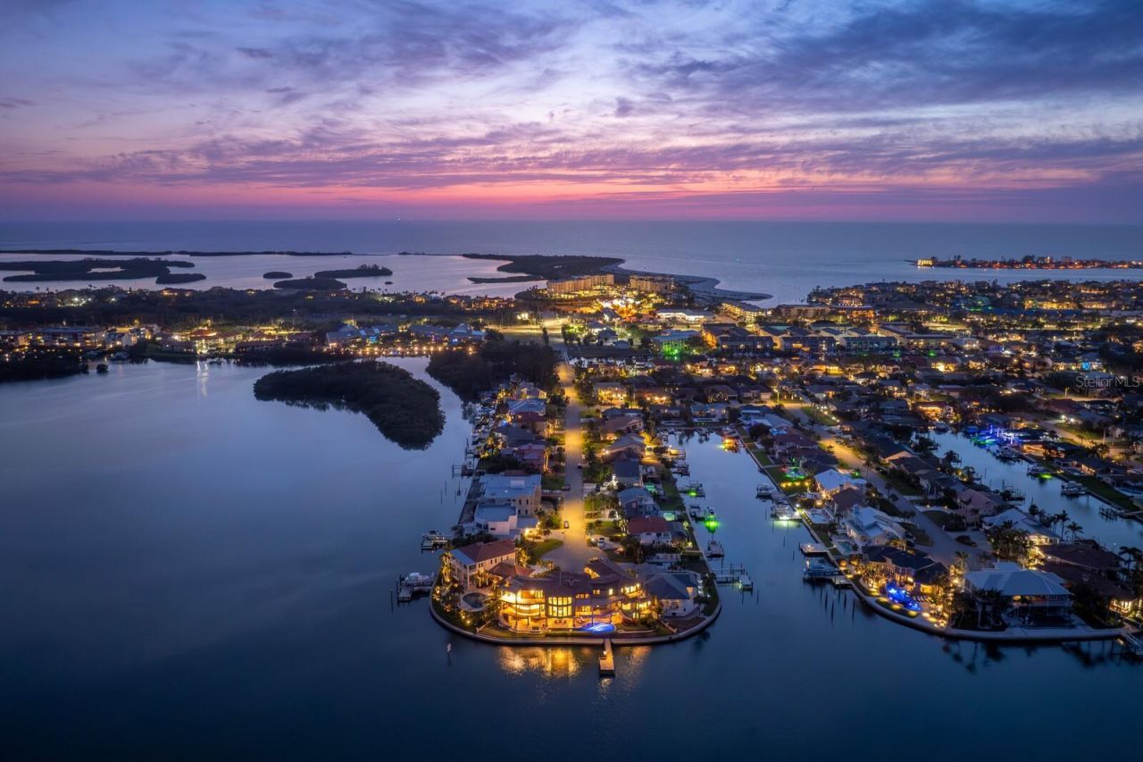 100 Sands Point Drive, Tierra Verde, FL 33715 Photo