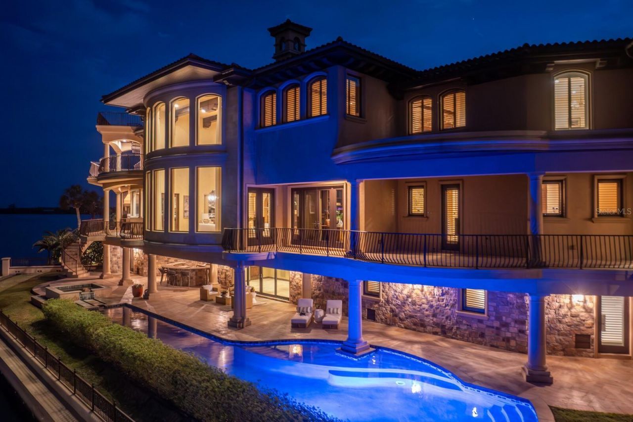 100 Sands Point Drive, Tierra Verde, FL 33715 Photo