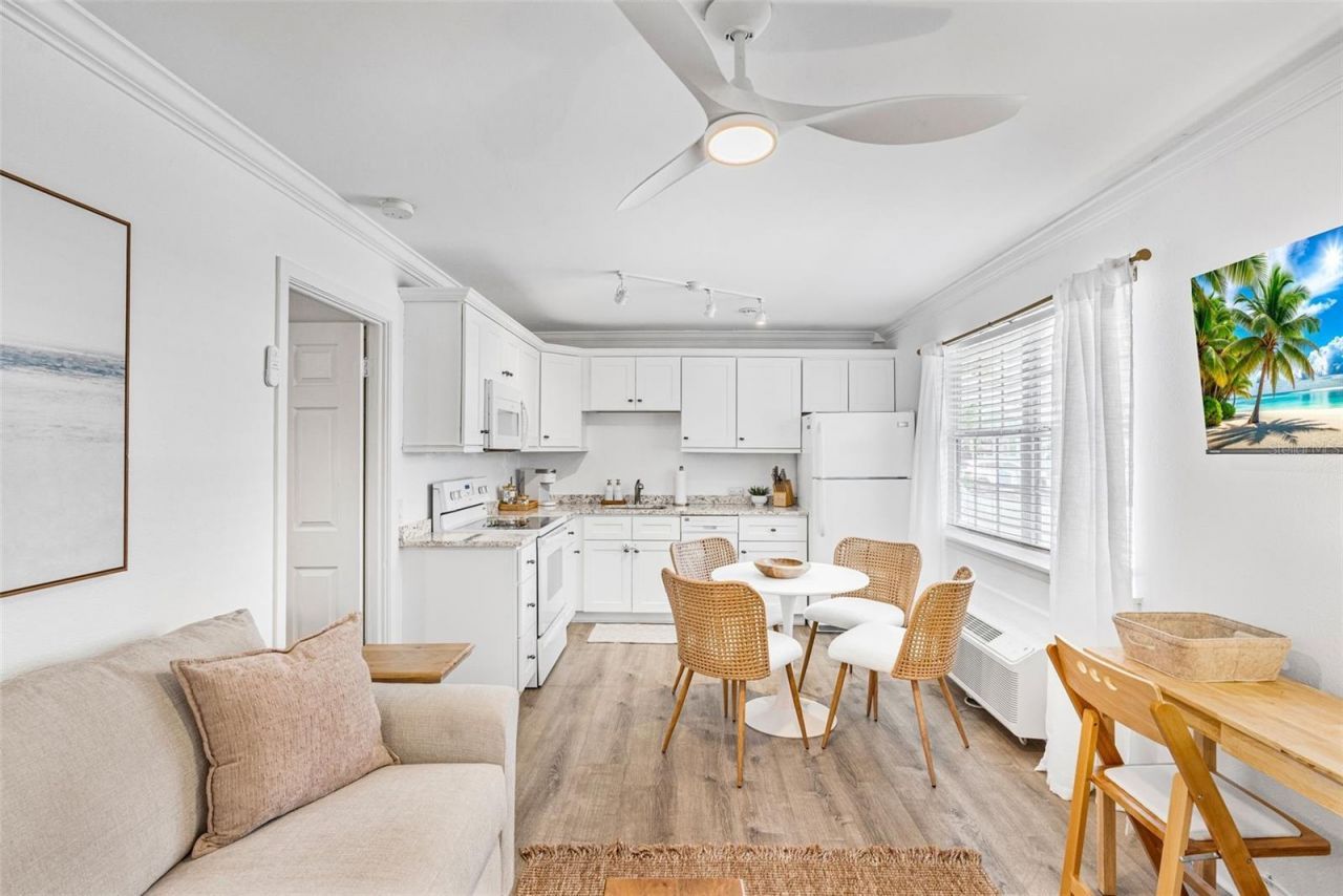 1603 Gulf Drive N, Unit 27, Bradenton Beach, FL 34217 Photo