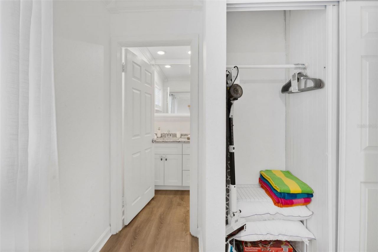 1603 Gulf Drive N, Unit 27, Bradenton Beach, FL 34217 Photo