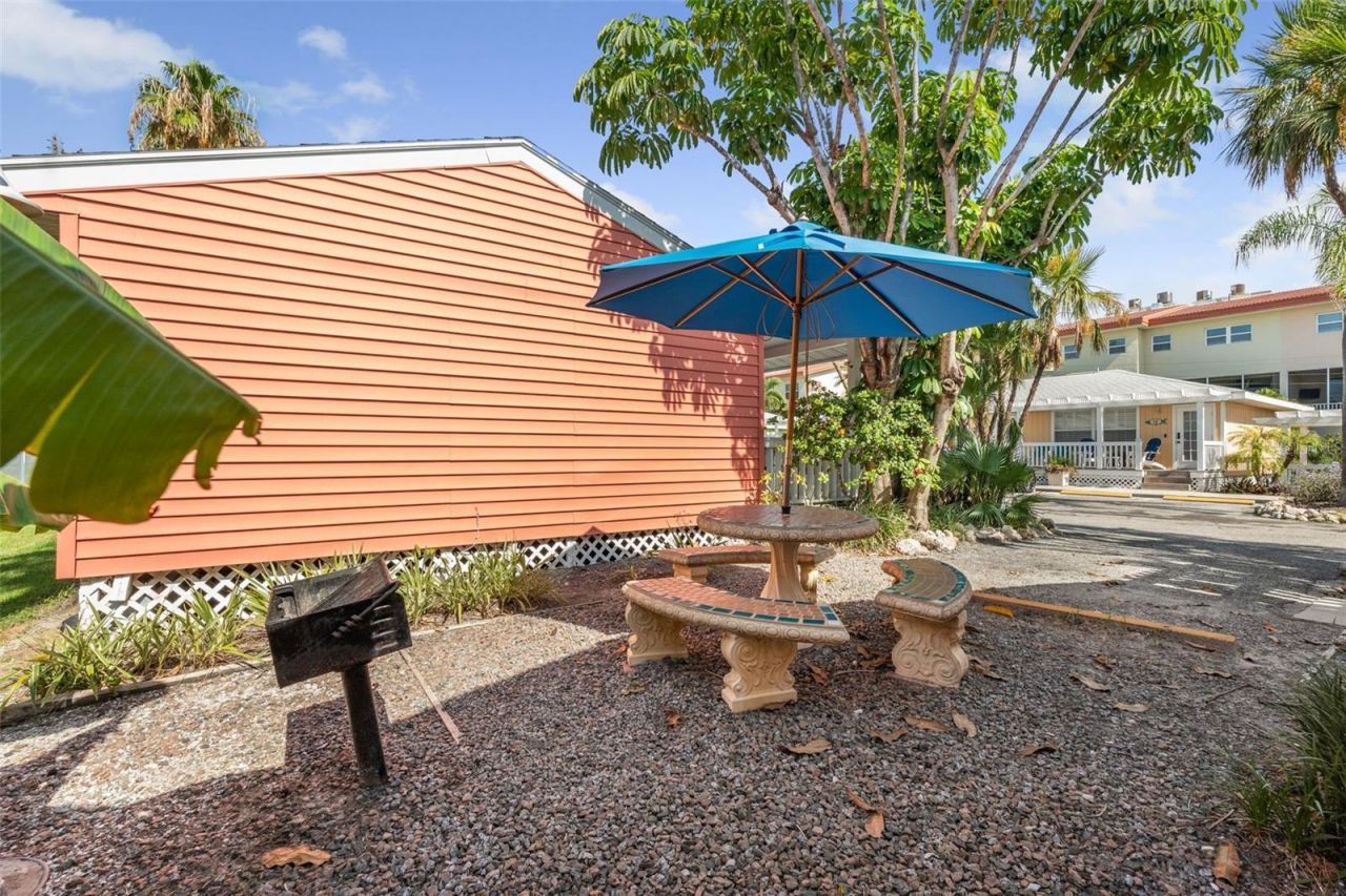 1603 Gulf Drive N, Unit 27, Bradenton Beach, FL 34217 Photo