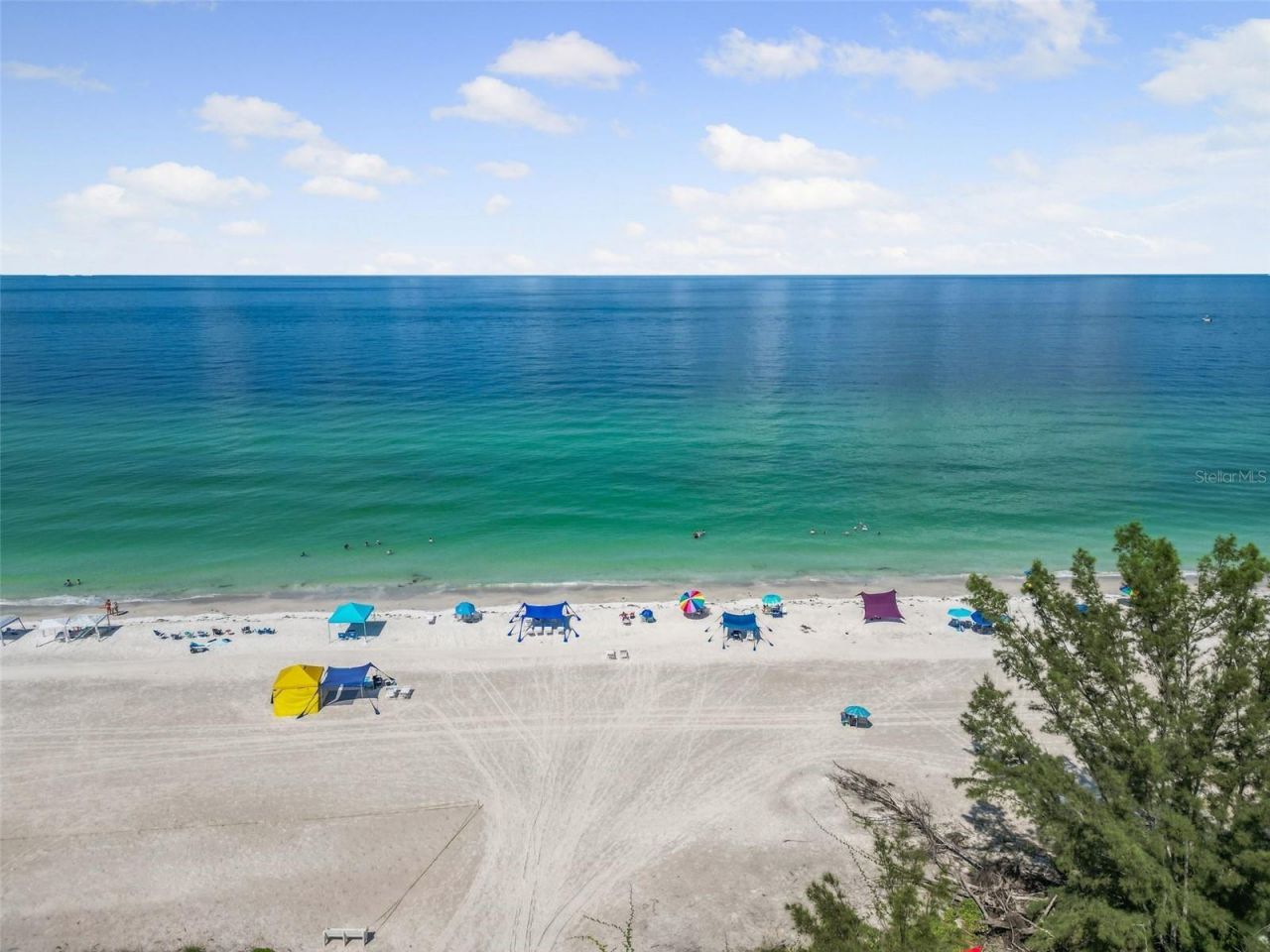 1603 Gulf Drive N, Unit 27, Bradenton Beach, FL 34217 Photo