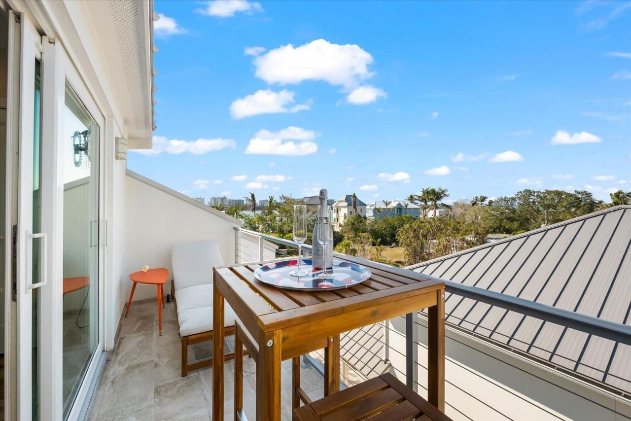 116 Garden Lane, Sarasota, FL 34242 Photo