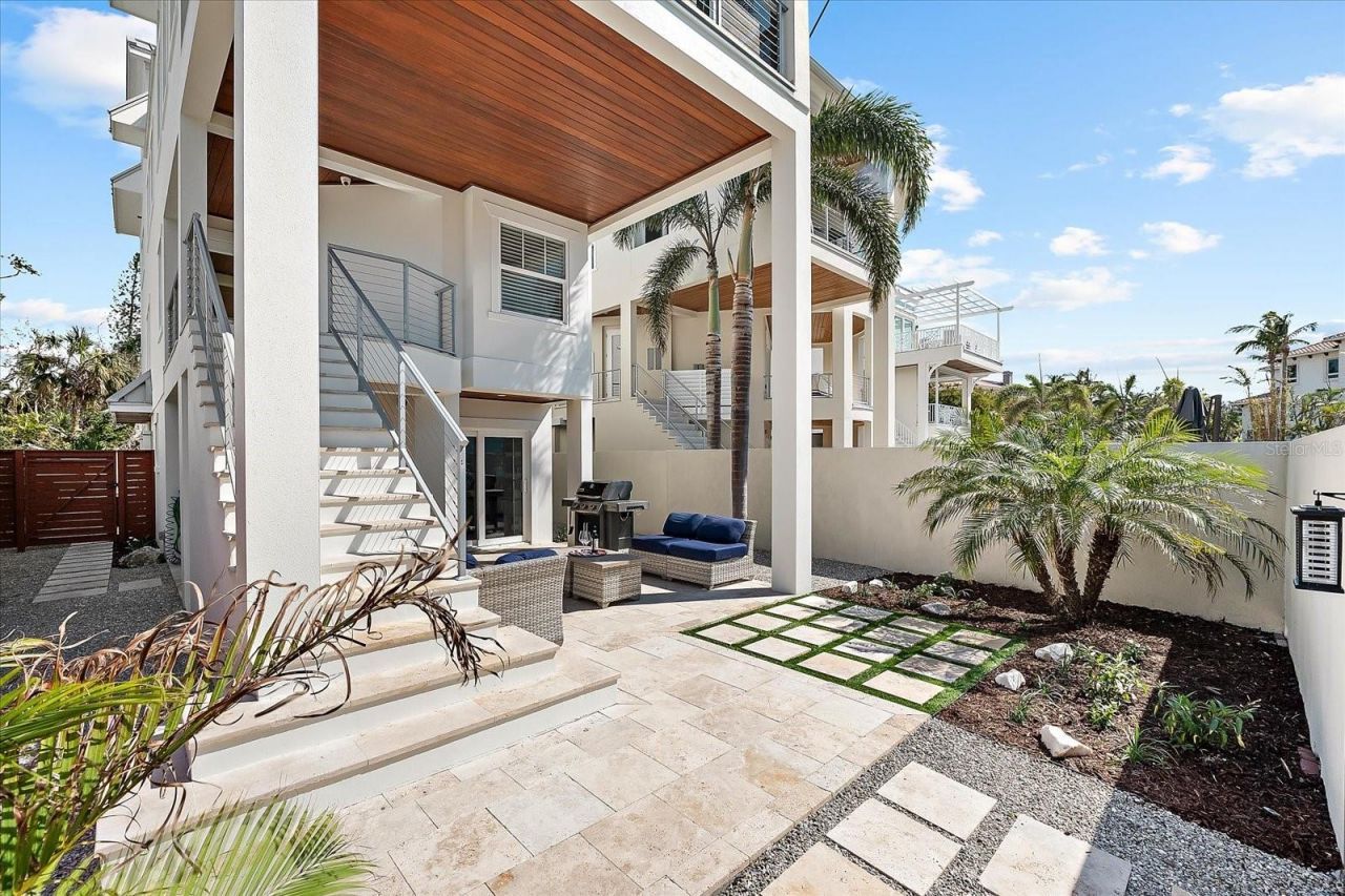 116 Garden Lane, Sarasota, FL 34242 Photo