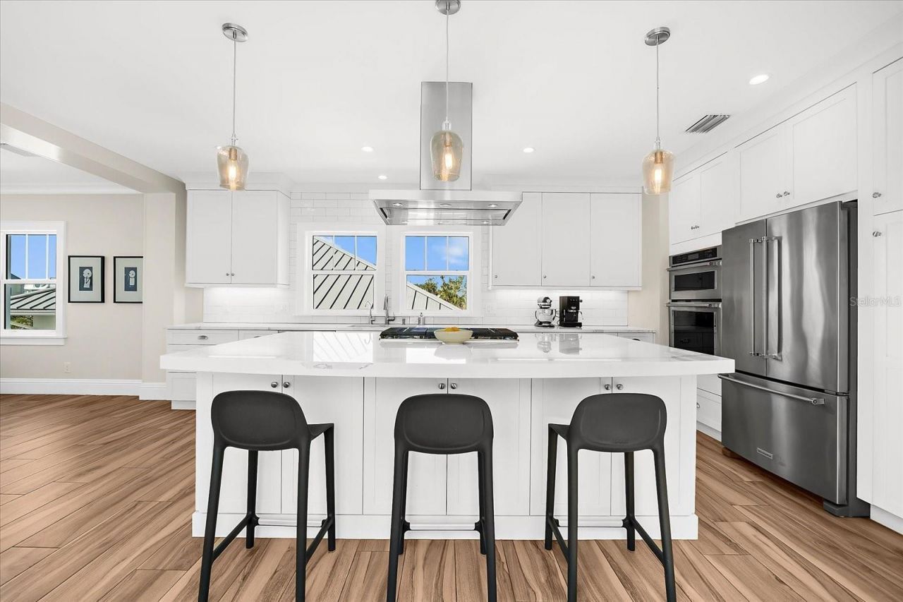 116 Garden Lane, Sarasota, FL 34242 Photo