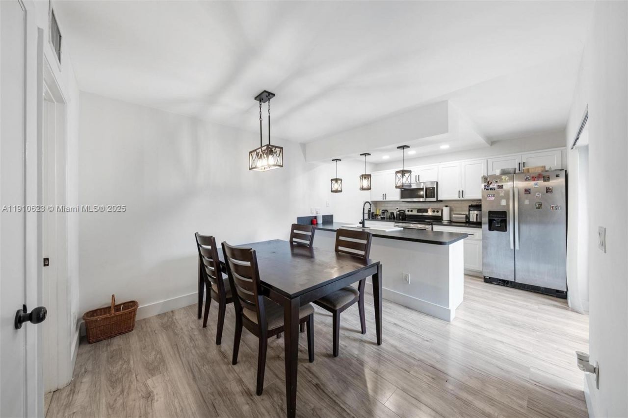 11913 SW 11th Ct, Davie, FL 33325 Photo