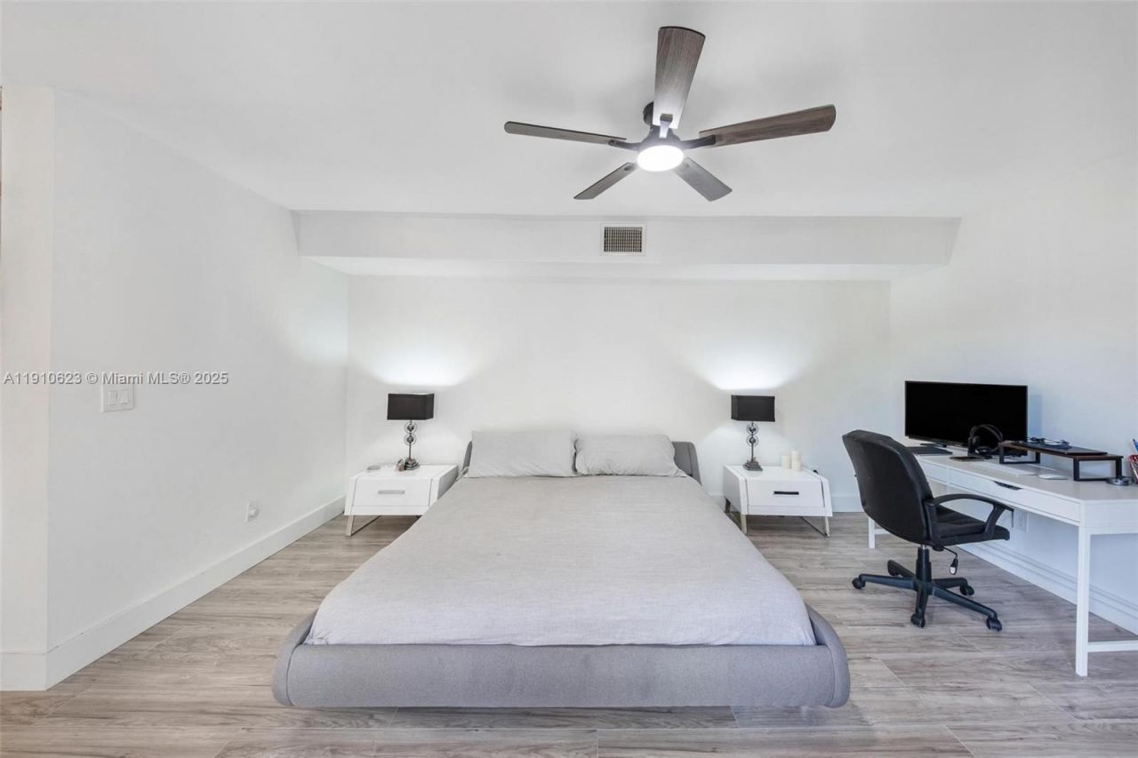 11913 SW 11th Ct, Davie, FL 33325 Photo