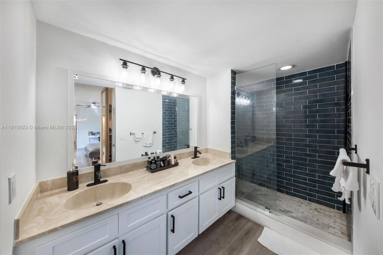 11913 SW 11th Ct, Davie, FL 33325 Photo