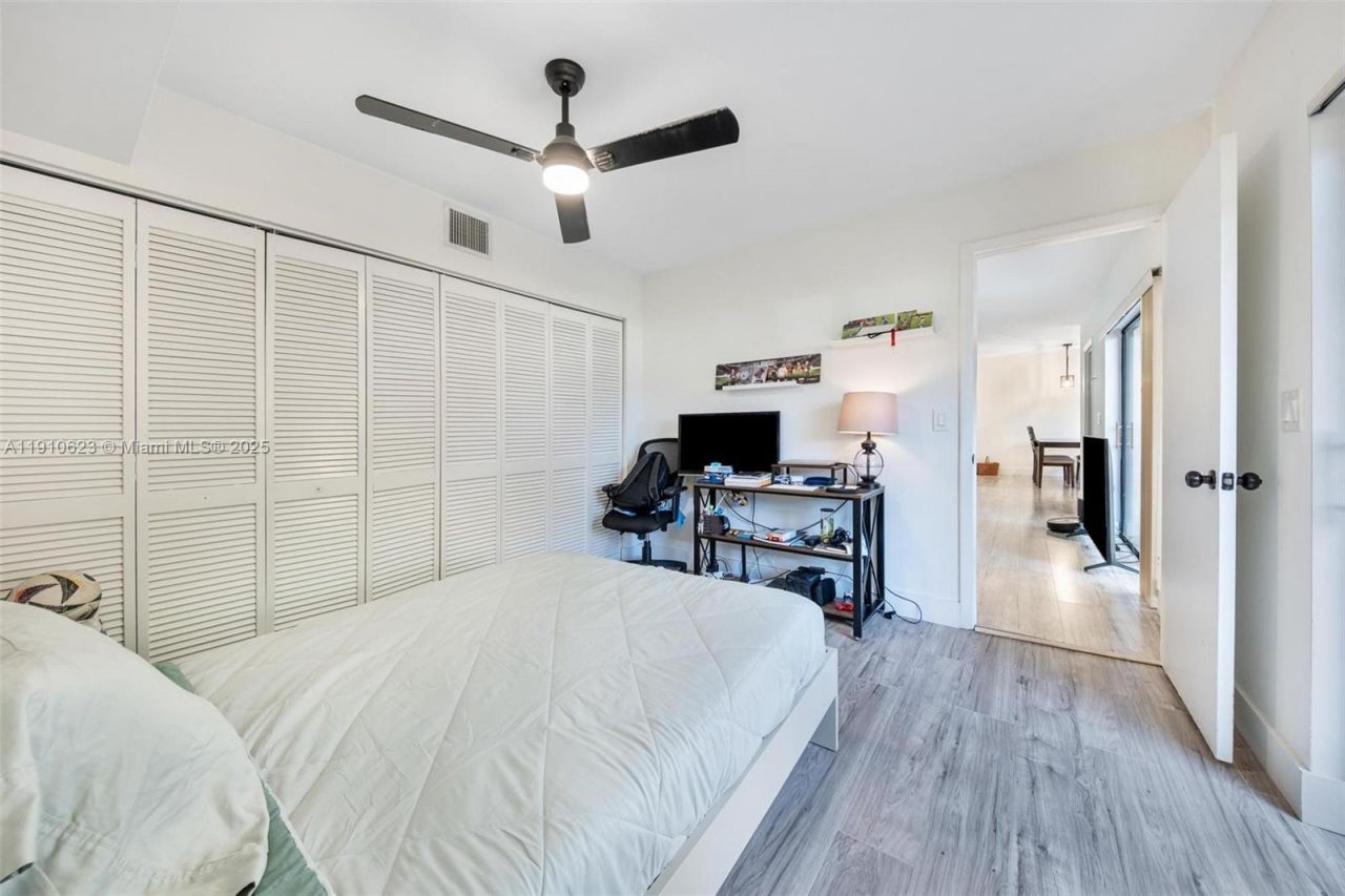 11913 SW 11th Ct, Davie, FL 33325 Photo