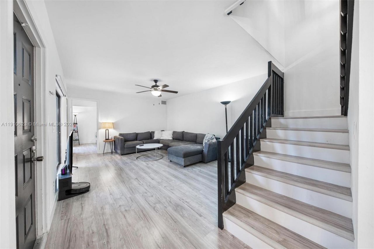 11913 SW 11th Ct, Davie, FL 33325 Photo