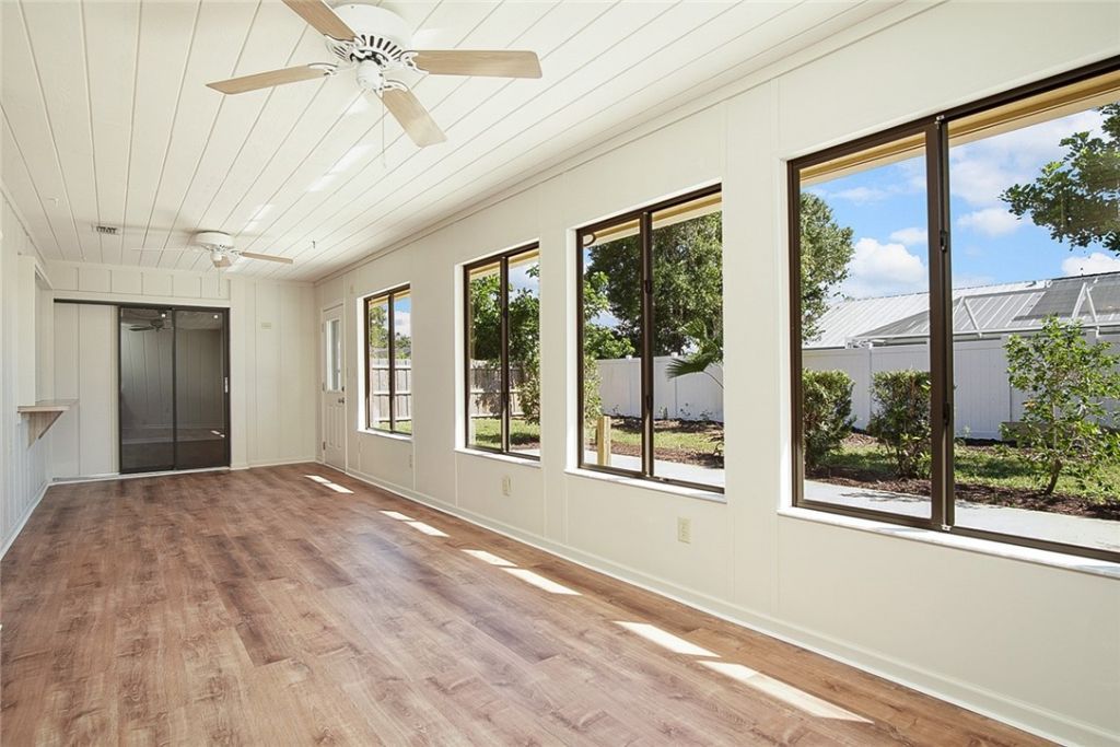 560 W Forest Trail, Vero Beach, FL 32962 Photo