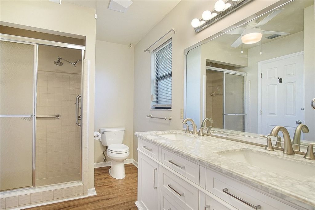 560 W Forest Trail, Vero Beach, FL 32962 Photo