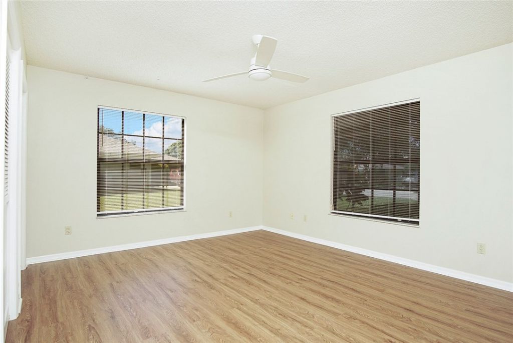 560 W Forest Trail, Vero Beach, FL 32962 Photo