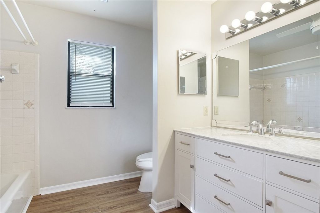 560 W Forest Trail, Vero Beach, FL 32962 Photo