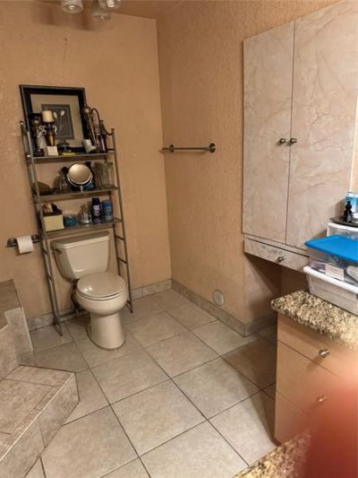936 W Tropical Way, Plantation, FL 33317 Photo
