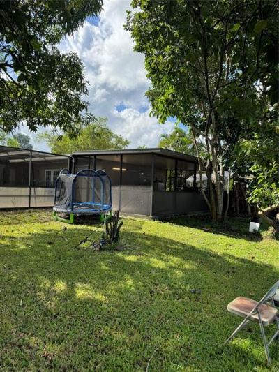 936 W Tropical Way, Plantation, FL 33317 Photo