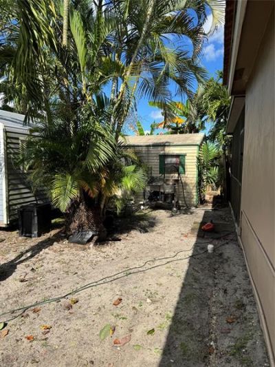 936 W Tropical Way, Plantation, FL 33317 Photo