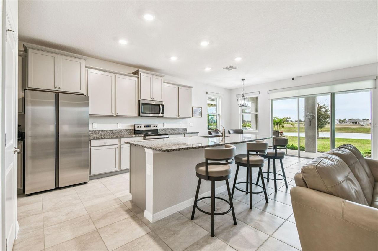 17710 Pastureland Avenue, Lakewood Ranch, FL 34211 Photo