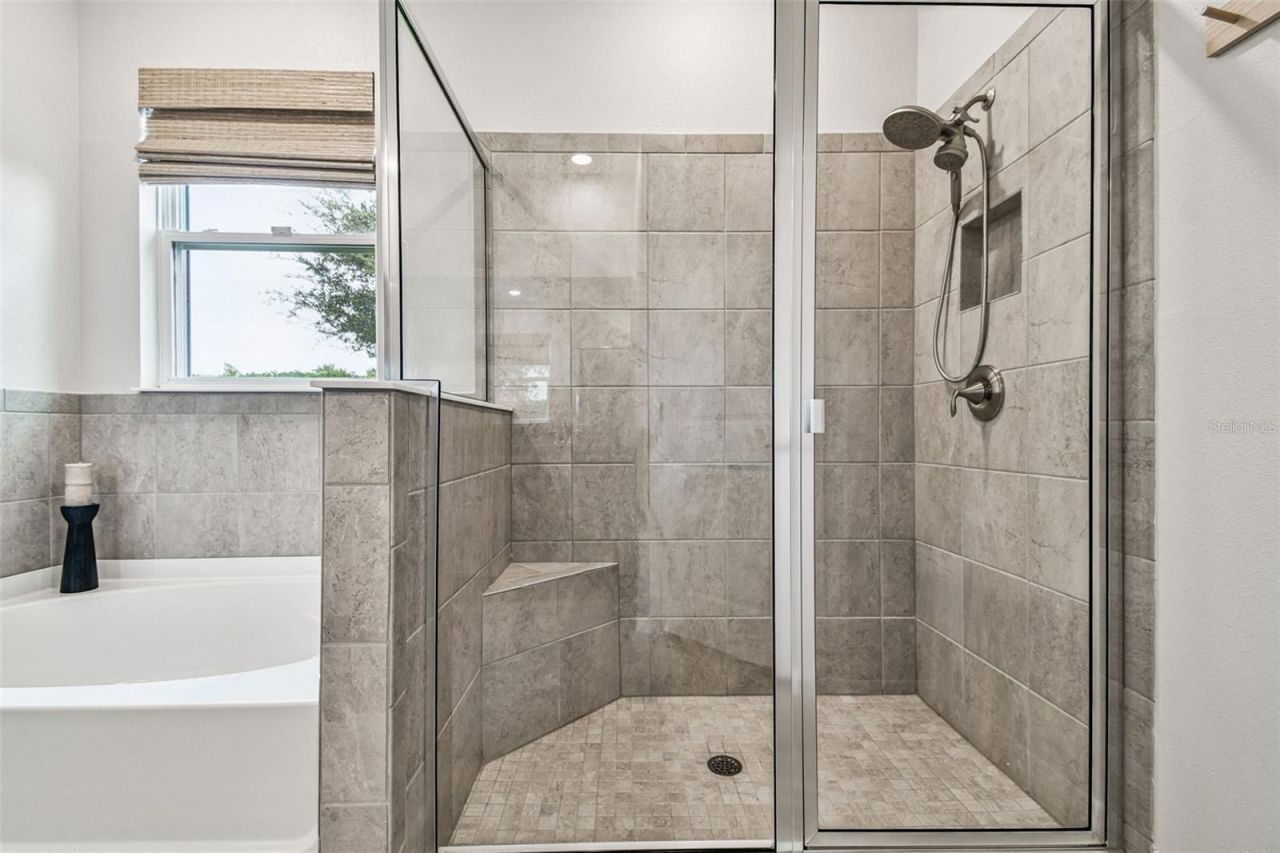 17710 Pastureland Avenue, Lakewood Ranch, FL 34211 Photo